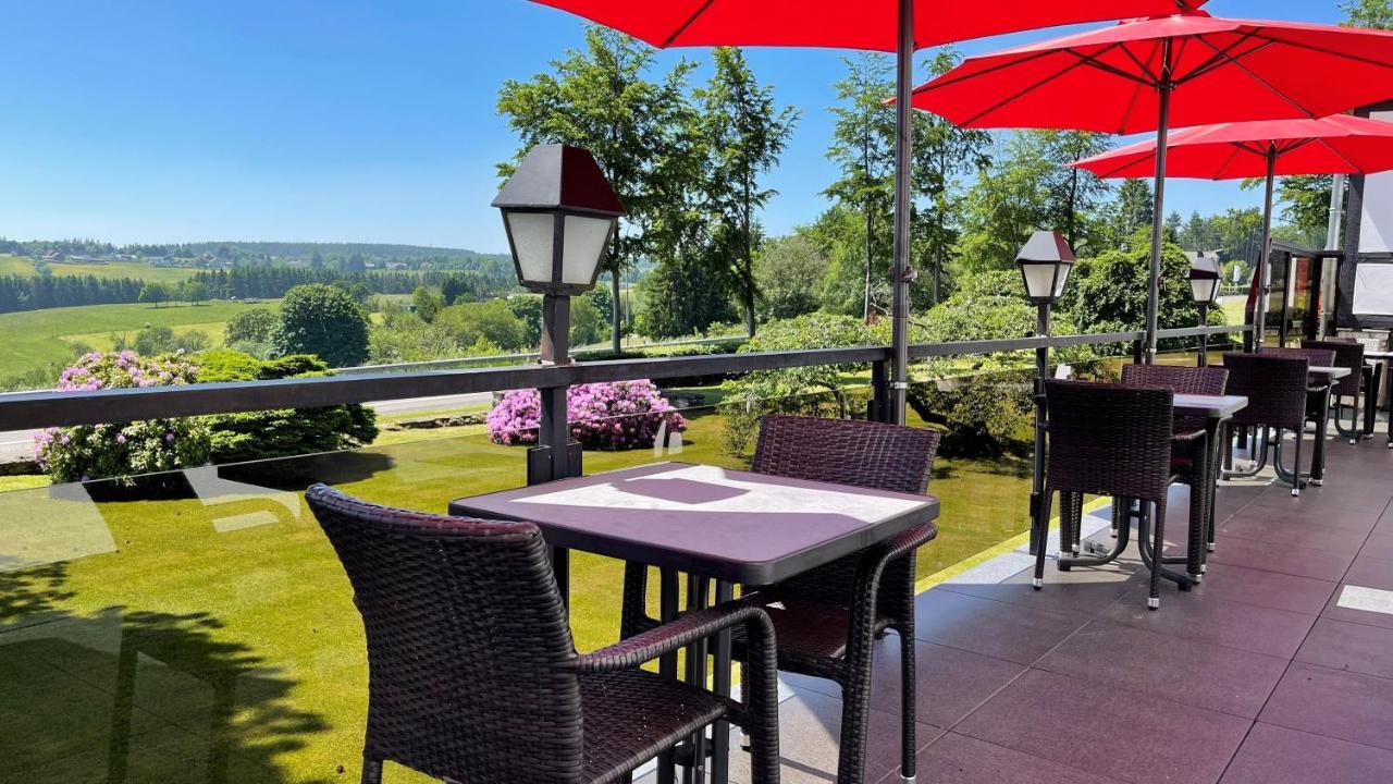 Boutique Hotel Restaurant Hollerather Hof Hellenthal Eksteriør billede