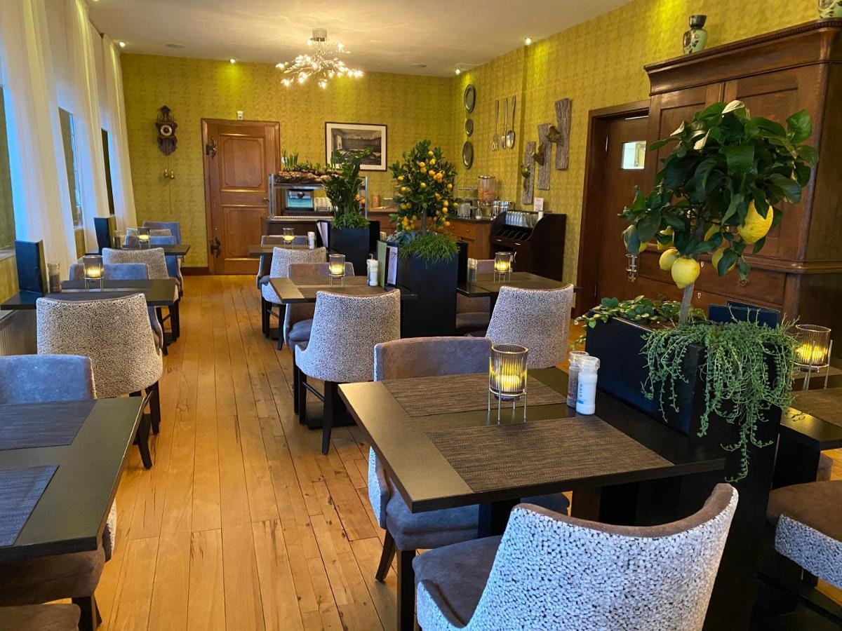 Boutique Hotel Restaurant Hollerather Hof Hellenthal Eksteriør billede