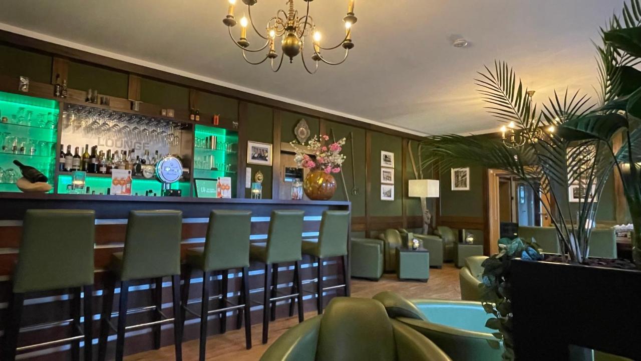 Boutique Hotel Restaurant Hollerather Hof Hellenthal Eksteriør billede
