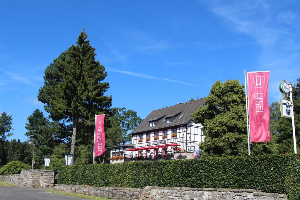 Boutique Hotel Restaurant Hollerather Hof Hellenthal Eksteriør billede