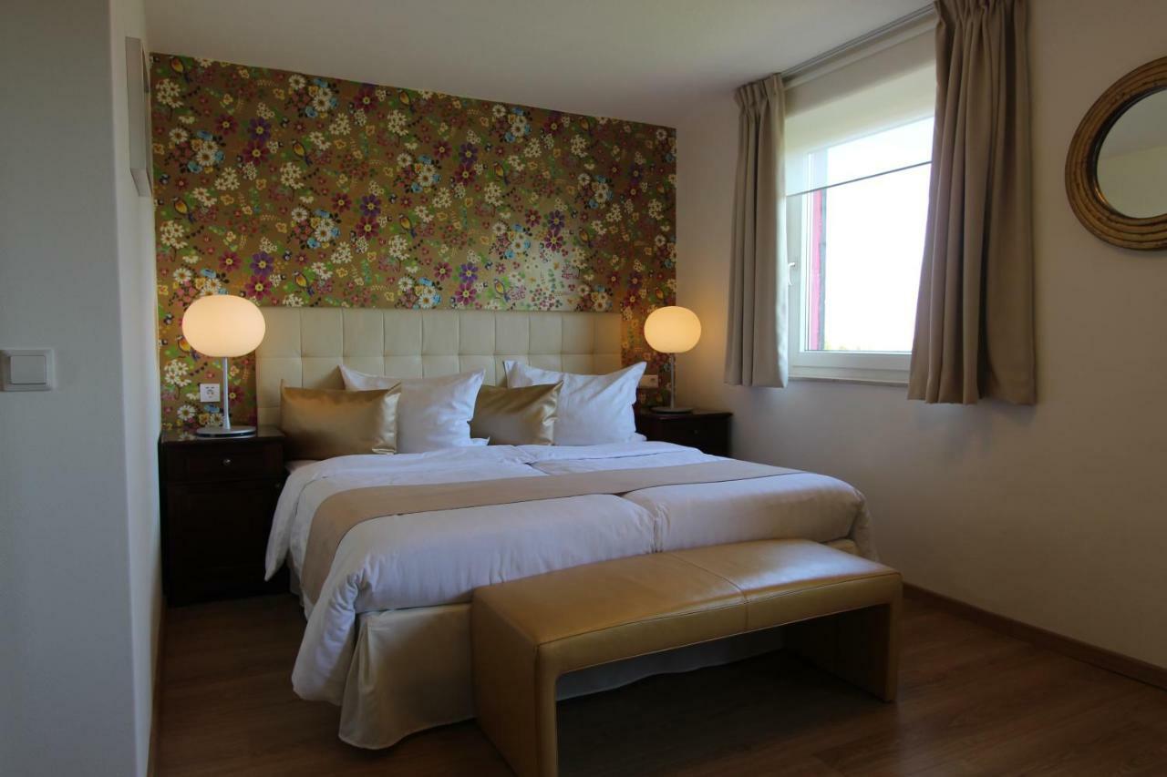 Boutique Hotel Restaurant Hollerather Hof Hellenthal Eksteriør billede